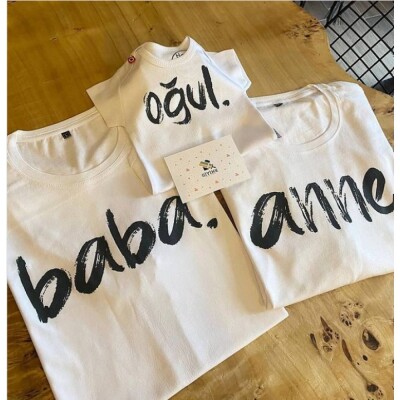 Baba, Anne, Kız, Oğul Baskılı tişört ve bebek zıbını - 