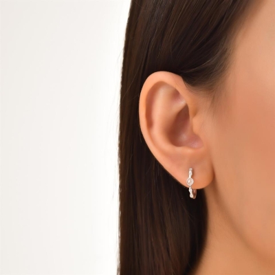 Beyaz Safir Özel Tasarım Pırlanta Küpe Modeli - Gelin Damat Diamond