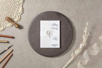 Kalp Detaylı Modern Desenli Davetiye - GD7125 - Gelin Damat