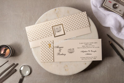 Kırık Beyaz Desenli Davetiye - GD8268 - Gelin Damat