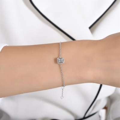 Klasik Baget Pırlanta Özel Zincirli Bileklik Modeli - Gelin Damat Diamond