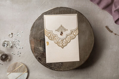 Lazer Kesim Boncuk Detaylı Modern Davetiye - GD8407 - Gelin Damat