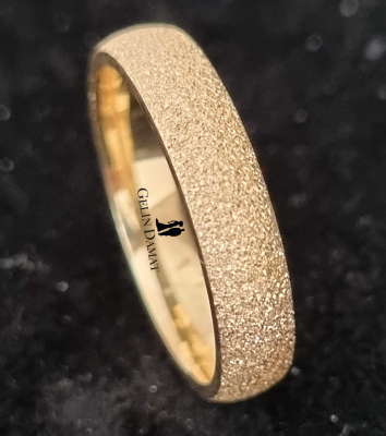 Özel İşlemeli İnce Altın Alyans - 4 mm - Gelin Damat Alyans